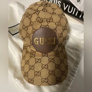 Unisex Gucci GG canvas baseball hat